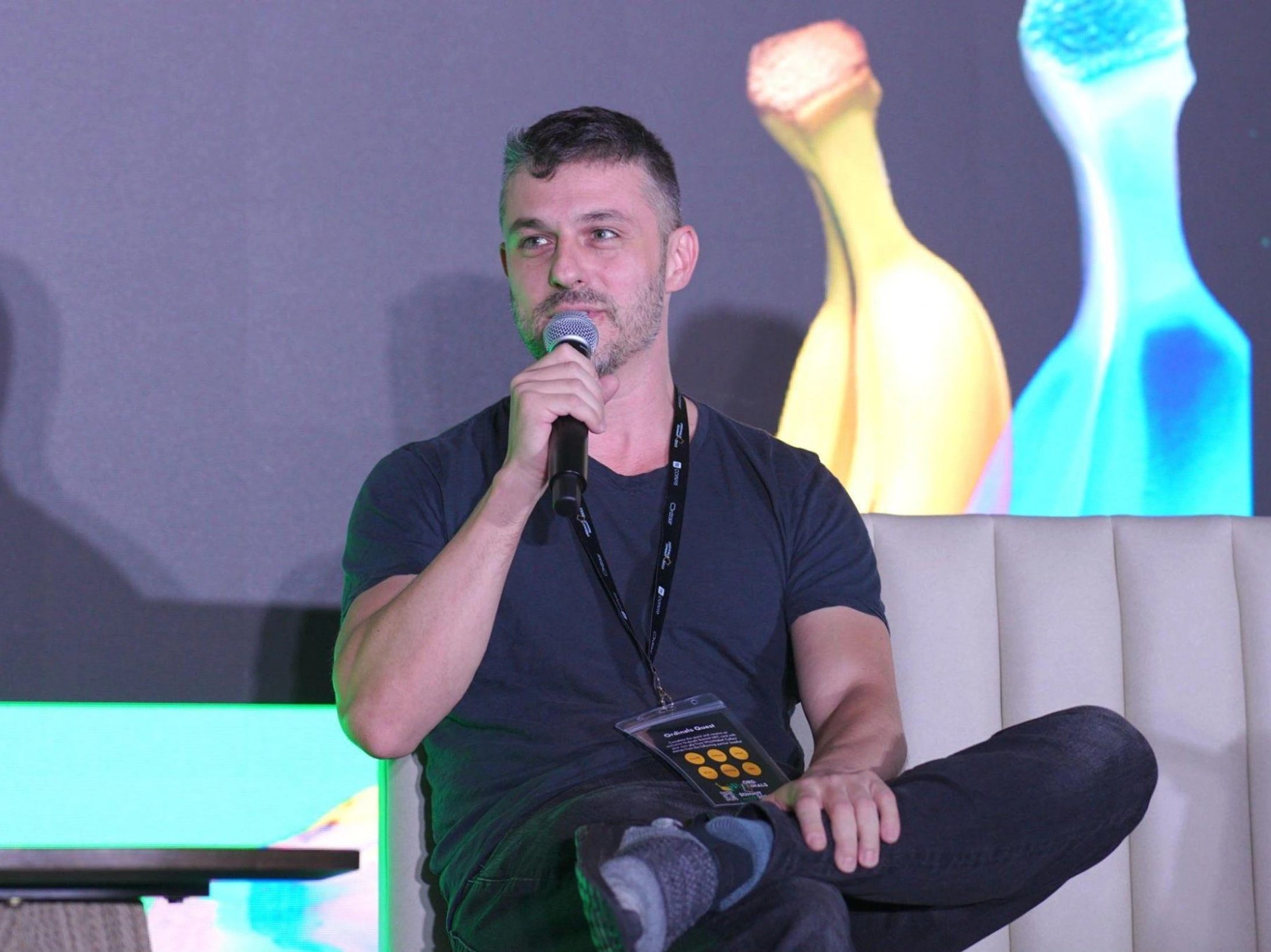 揭开比特币生态面纱:比特币生态知识金字塔插图1 揭开比特币生态面纱:比特币生态知识金字塔