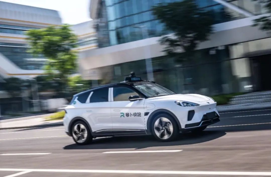 和特斯拉传出“绯闻”，百度要成为车圈黑马？