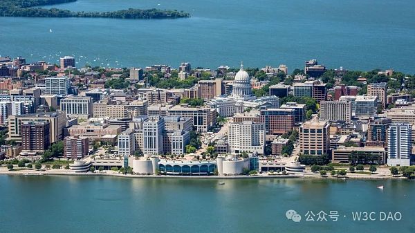 超600家机构、养老金跑步进场